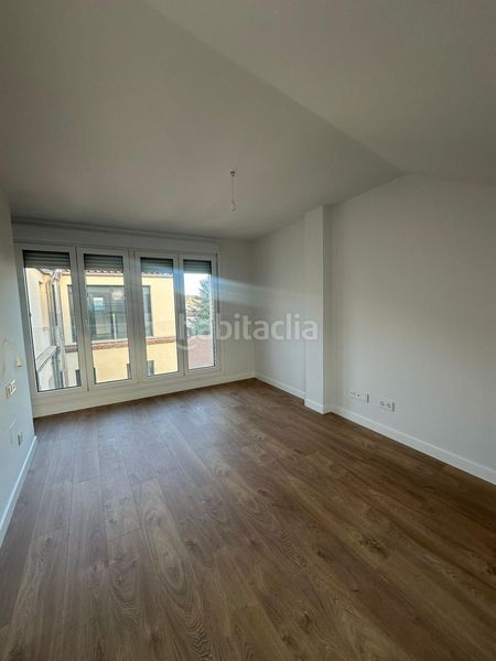 Foto bfae26e2-ee37-4777-8f30-2d4541d59ea0. Àtic amb calefacció a San Mamés - La Palomera León