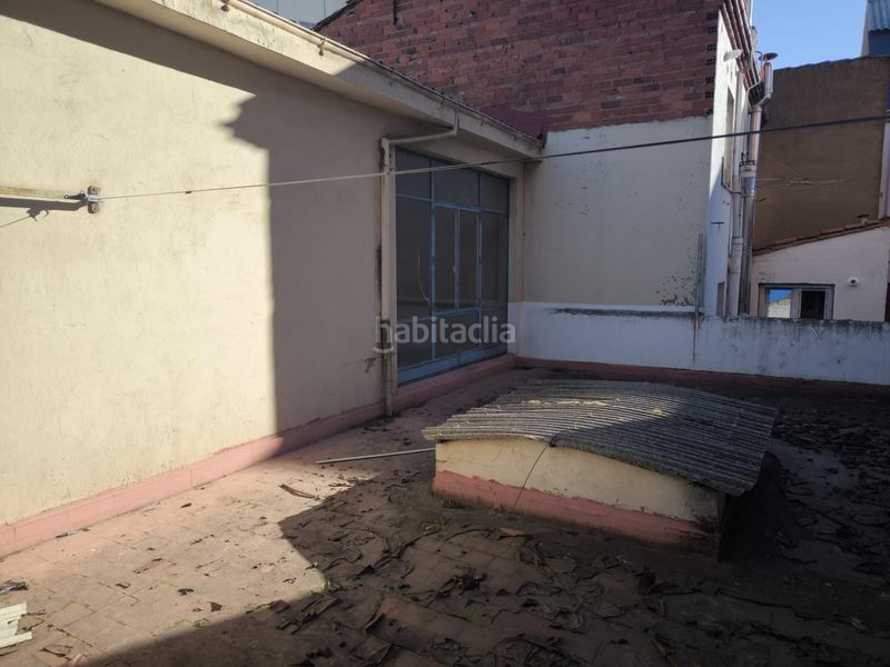 Foto e4993f79-3291-4c86-bf84-aae51f3e7c7e. Nau industrial a Armunia León