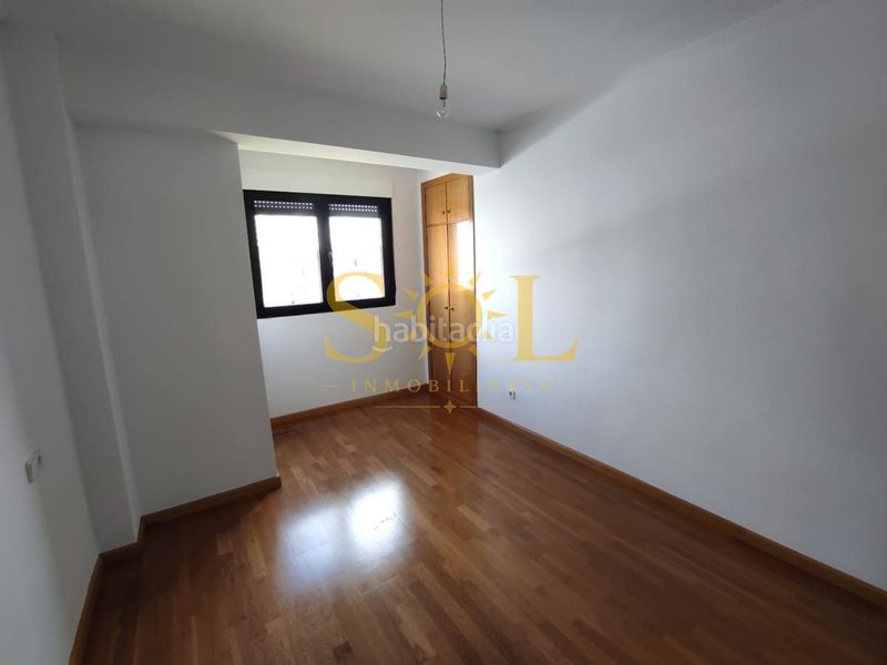 Foto 4b707a78-643e-4bed-af28-ff62227aa31c. Dúplex a avenida de los reyes leoneses 10 10 a Centro Ciudad León