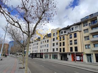 D�plex en Avenida de los reyes leoneses 10. Fabuloso d�plex en la zona de la junta