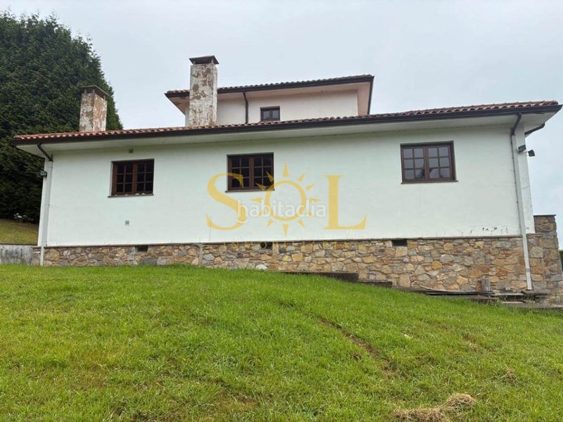 Foto 1bd8336d-eeac-419f-a0f3-8c163552890c. Casa amb calefacció aparcament a Pravia