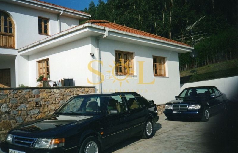 Foto 2cf6ab6d-9978-4733-89e0-83c445cec2f5. Casa amb calefacció aparcament a Pravia
