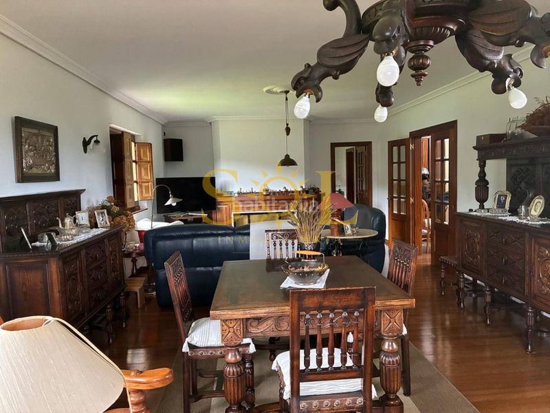 Foto 531d4543-8a87-4fc9-8849-e745e163a69e. Casa amb calefacció aparcament a Pravia