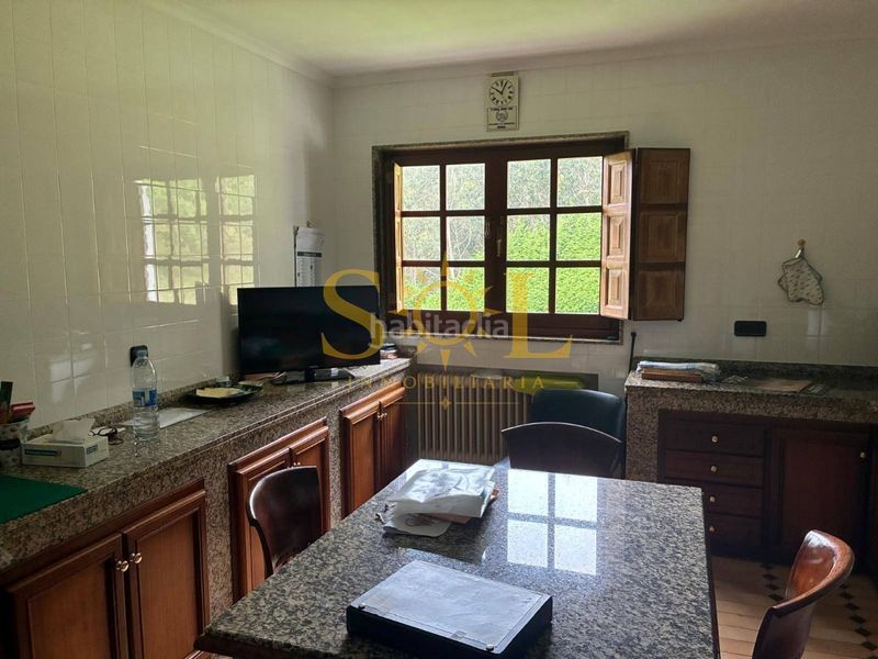 Foto f9d41771-17b7-4635-b448-fcb99dba92ac. Casa amb calefacció aparcament a Pravia