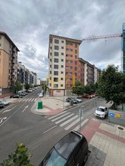 Piso  Calle faustina álvarez garcía 9. Piso en venta en la chantriala lastra leon