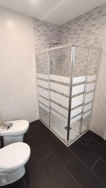 Foto f7ca9540-e1ff-4f69-9c06-715d7a72e0b3. Alquiler piso en calle gran via de san marcos 37 loft recien reformado en pleno centro en León