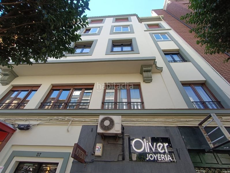Foto f085f342-60e4-4492-959a-527f3a67657b. Alquiler piso en calle gran via de san marcos 37 loft recien reformado en pleno centro en León