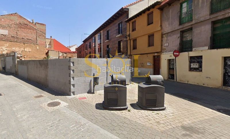 Foto 4f064c6d-9dd5-41f1-b046-738f01fcfbc2. Terreny residencial a Casco Antiguo León