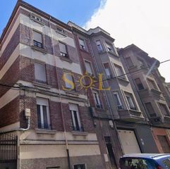 Appartement à Calle Lucas de Tuy 13