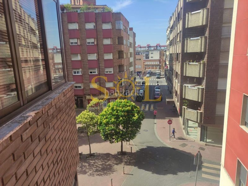 Foto 85e90e4e-9ffc-4079-9233-251757ace89f. Pis amb calefacció aparcament a San Claudio - La Chantría León