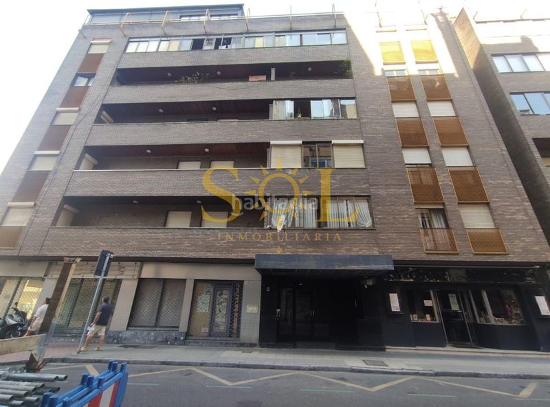Foto a7ca56ba-e9ad-4e66-88e4-82332ee28dbf. Pis amb calefacció aparcament a San Claudio - La Chantría León