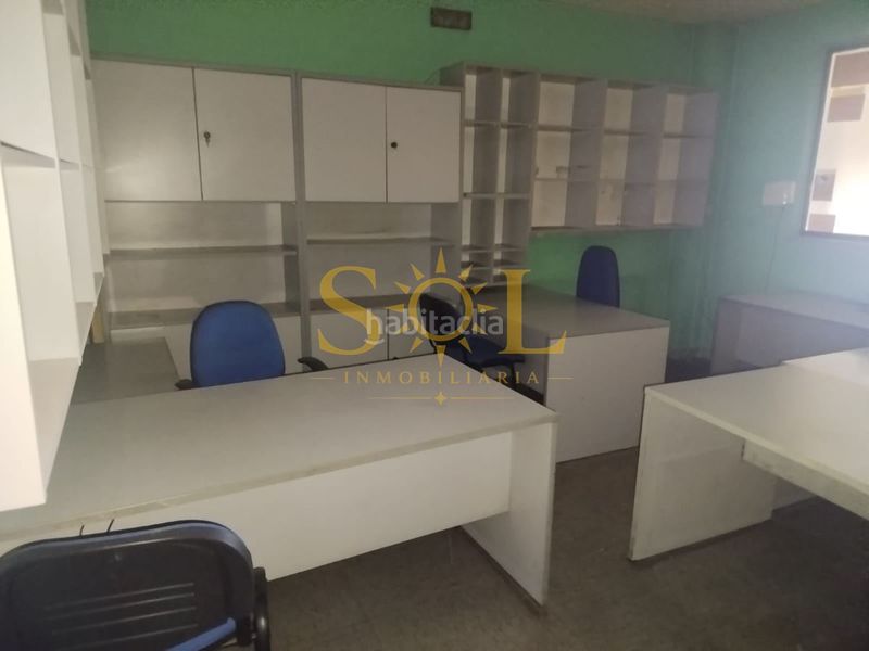 Foto e9ef2ad4-d749-4ad2-8b2a-de3bac2115e1. Local comercial a Armunia León