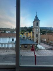Piso  Calle la constituci�n. Piso muy acogedor en la pola de gord�n, le�n.
