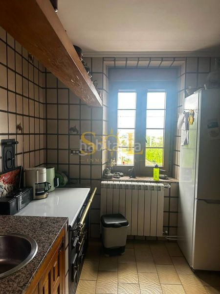 Foto 01ce33bc-7d8d-4d66-b5bc-86960136eae2. Casa amb calefacció aparcament a Cabrillanes
