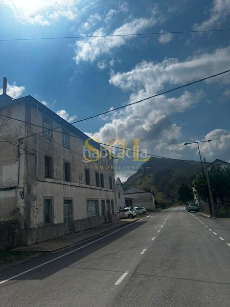 Foto 156291fd-d3ea-4bd8-a3ba-e39b6d8b9e5c. Casa amb calefacció a Cabrillanes