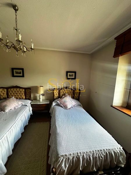 Foto 2f73e7e9-4a47-4858-97c8-28fec7b69475. Casa amb calefacció aparcament a Cabrillanes
