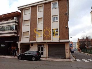 Appartamento  Calle cardenal cisneros. Piso en calle cardenal cisneros 47 crucero