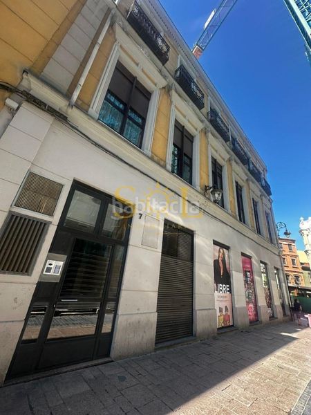 Foto 4873677c-7922-4f16-b3b8-5dcd6300623d. Dúplex amb calefacció aparcament a Casco Antiguo León