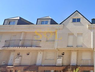 Casa  Calle san esteban. Chalet adosado en venta en urbanización los olmos almázcara  con