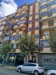 Rent Flat  Calle pendón de baeza. Se alquila piso en pendón de baeza
