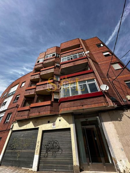 Foto c6da5e5b-6ae7-4851-8227-a1ca7661e3bc. Etagenwohnung in Pinilla León