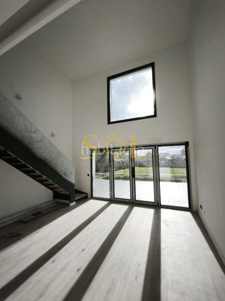 Foto 93b61323-3d23-4415-9384-921d627600dd. House with heating parking in Sariegos