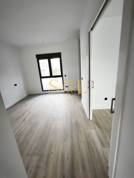 Foto de728845-42d4-46fc-a3ea-b03d3e13b3fb. House with heating parking in Sariegos