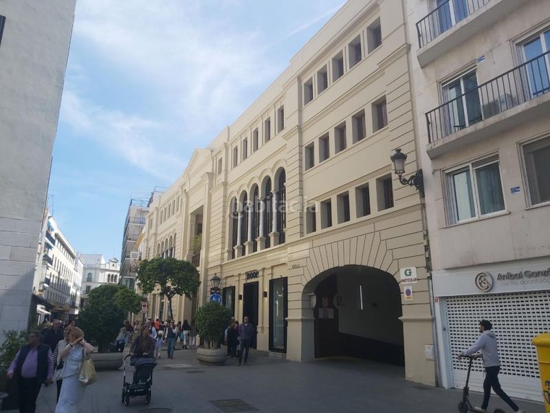 Foto d623d3ab-2645-4774-9264-9771bd292453. Aparcament cotxe a calle rioja 25 a Alfalfa - Santa Cruz Sevilla