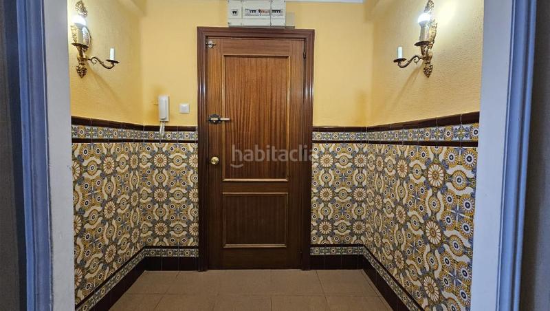 Foto 61b8a3b6-2f9e-4383-a7d2-5ac7d34e4e68. Piso en lisboa 51 piso en venta en cerro aguila, 3 dormitorios. en Sevilla