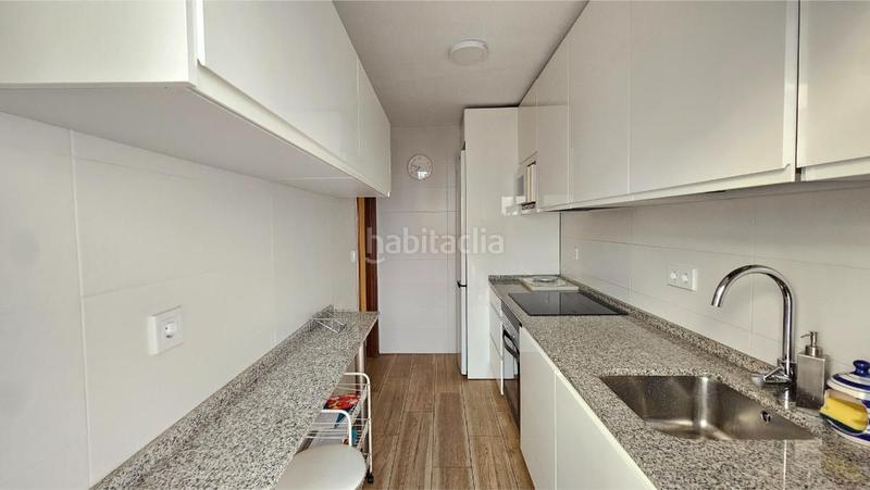 Foto a64f8e83-4bab-468e-a1e1-4ef43141d29b. Piso en lisboa 51 piso en venta en cerro aguila, 3 dormitorios. en Sevilla