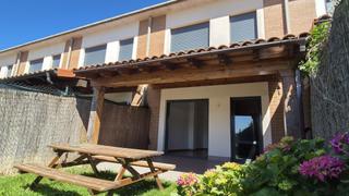 Casa adossada en Calle larraun 32. Adosado en irurzun