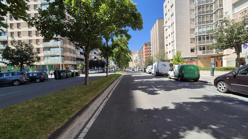 Foto 108a58ab-1c9e-4567-869a-3c6ae83a77ee. Piso en avenida de bayona 34 en San Juan Pamplona / Iruña