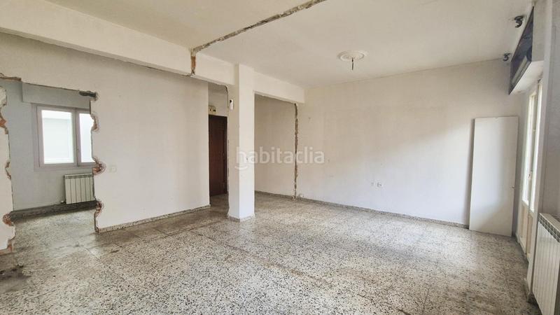 Foto 6fc3401e-b209-43d3-be06-8718cb66a36d. Piso en calle de los campos 1 piso económico a reformar en la rochapea en Pamplona / Iruña