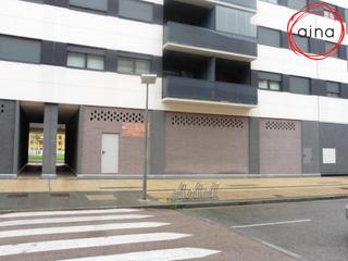 Lloguer Local Comercial a Plaza republica saharaui 14. Local nuevo en artiberri