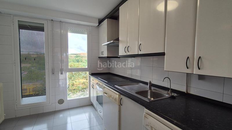 Foto a1524b1e-e26a-4d6b-be70-9d4394d71bcd. Etagenwohnung mit heizung parking in San Jorge Pamplona / Iruña