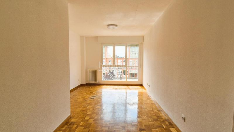 Foto b3fc8121-3ac2-409a-bce5-824dc6011159. Etagenwohnung mit heizung parking in San Jorge Pamplona / Iruña