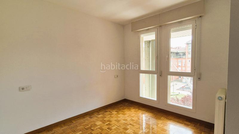 Foto cbd7eca6-328b-4659-bb49-ea4686890846. Etagenwohnung mit heizung parking in San Jorge Pamplona / Iruña