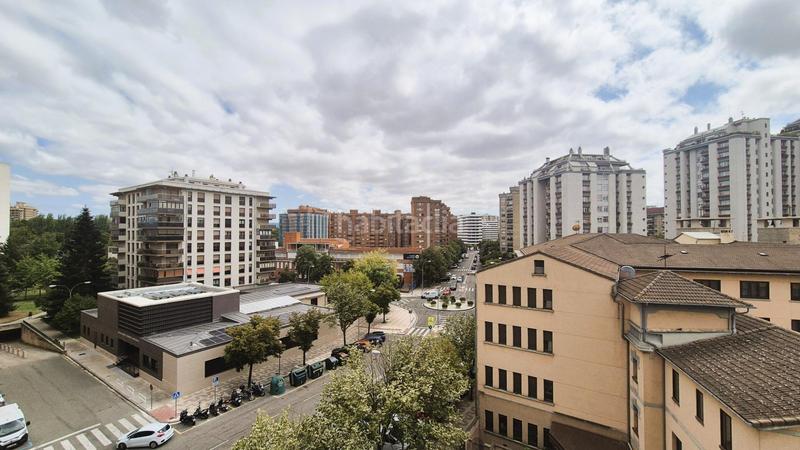 Foto acd7cfb5-8c71-41aa-b0e9-3e8d2cb73c29. Piso en travesía bayona 3 en San Juan Pamplona / Iruña