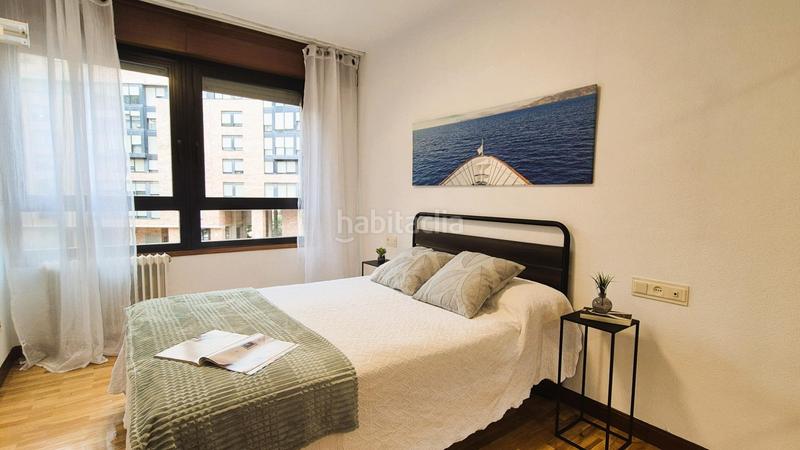 Foto 19c1f63d-fbd3-4e3a-bb41-b5c775f976db. Piso en plaza plaza rafael alberti en Barañain