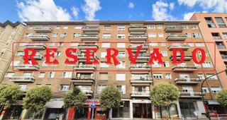 Pis a Avenida zaragoza 30. Gran piso en la avenida zaragoza, en pleno centro