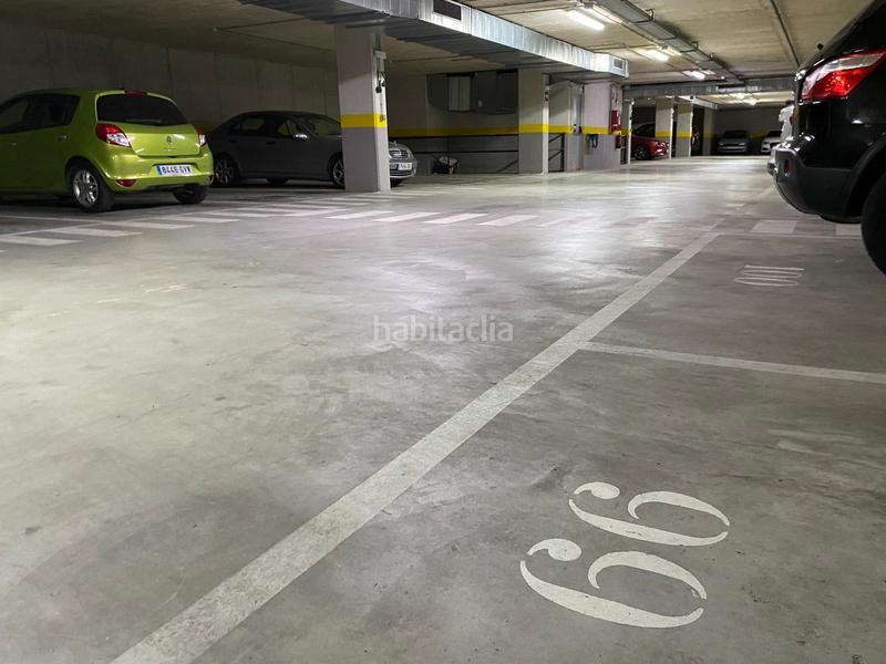 Foto fc23bd6d-2753-4f0c-944c-b88d784d9893. Location parking voiture dans San Juan Pamplona / Iruña