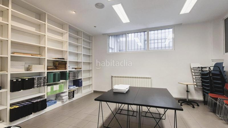 Foto 568a4924-e61f-4c2e-874b-949c7bbdd89d. Local comercial en calle calle del monasterio de iharte 2 en Pamplona / Iruña