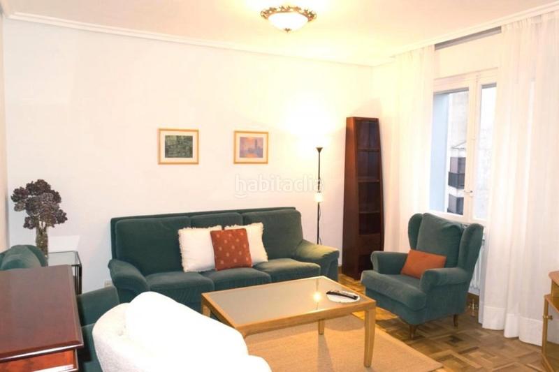 Foto 8fbd9aaf-abe4-4126-aa48-1ff796a3f71f. Rent flat with heating in San Juan Pamplona / Iruña