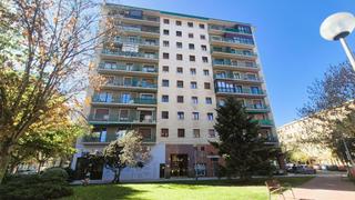Flat in Calle virgen del puy  6