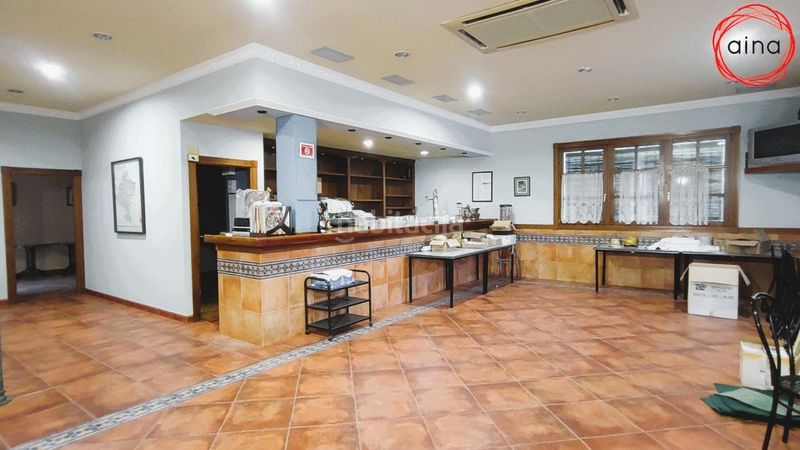 Foto 01b84103-c990-45e5-801c-0c5256d08ffe. Edificio en Pueyo / Puiu