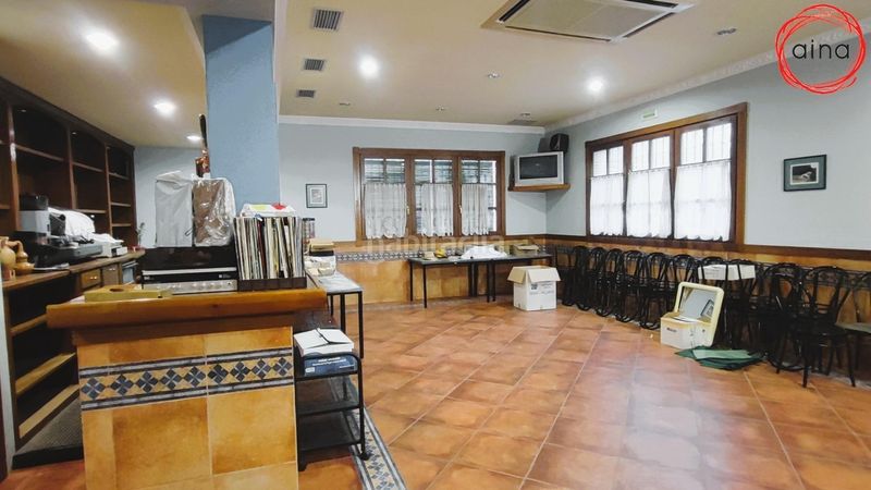 Foto 1c64d019-42a7-46b6-b47e-d212159452e2. Edificio en Pueyo / Puiu