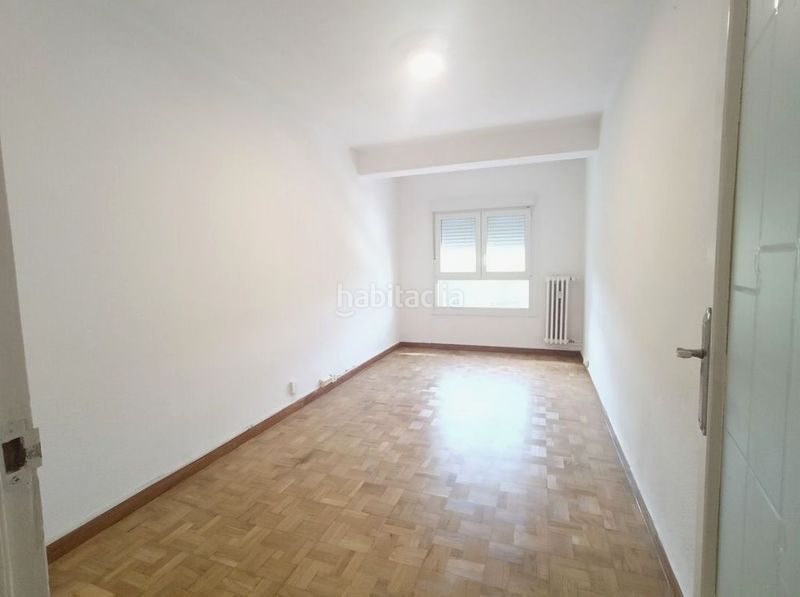 Foto 7687829c-f5b5-47b4-bf06-12629e4fd68c. Lloguer pis a plaza los olmos 2 a Barañáin / Barañain