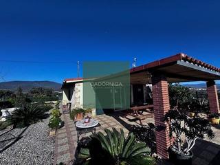 Masia a Caldes de Montbui. Casa con gran terreno en caldes de montbui