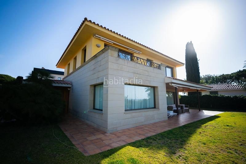 Foto a5929e31-f098-4017-84f0-dc4f480f233d. Chalet imponente villa en can teixidó en Alella