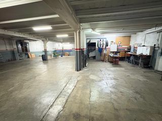 Lloguer Local Comercial a Tres Torres. Local comercial, estación granollers